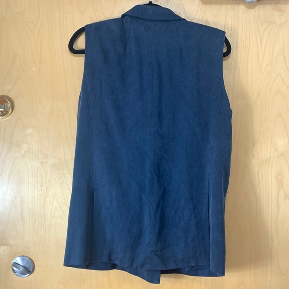 Aritzia Babaton Navy Blue Double Breasted Vest - Picture 3 of 12